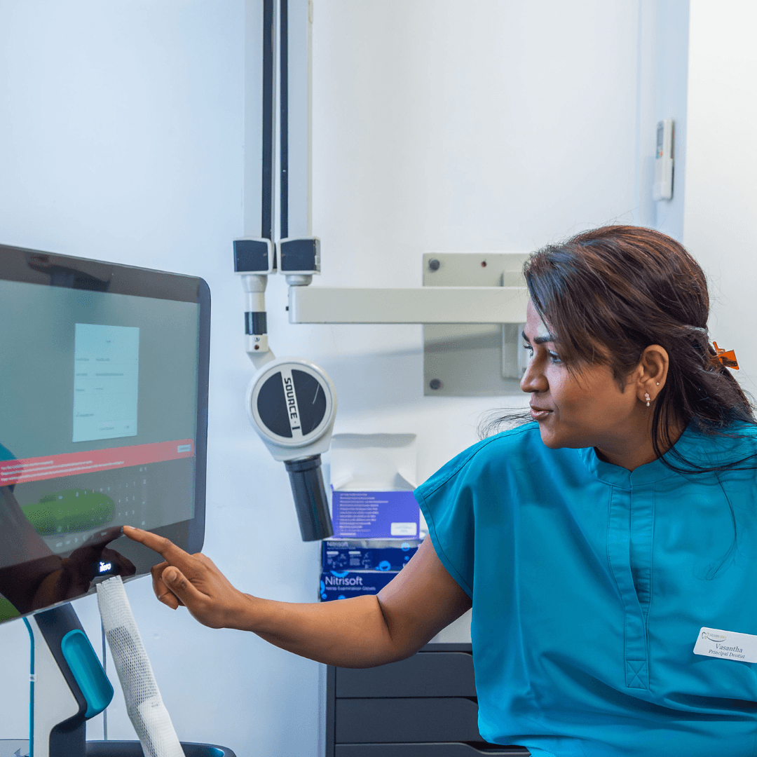 Early Signs Of Gum Disease You Shouldn’t Ignore: Your Prevention Guide From Silver Oaks Dental, Milton Keynes